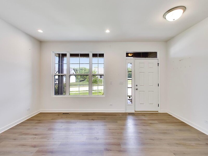 495 Timber Oak Lane Yorkville IL 60560
