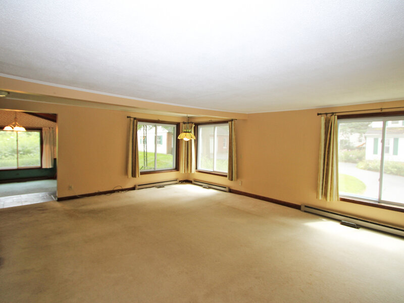 234 N Deerpath Road Lake Zurich IL 60047