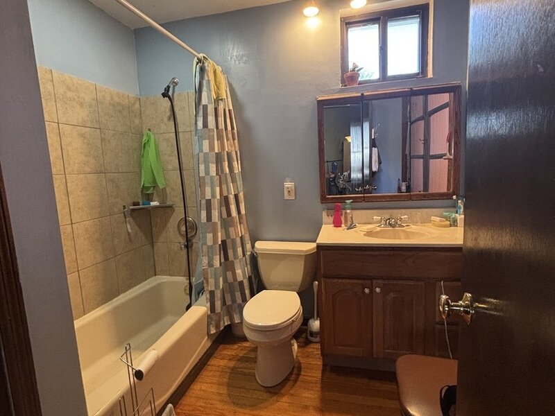 4825 W Jarlath Street Lincolnwood IL 60712