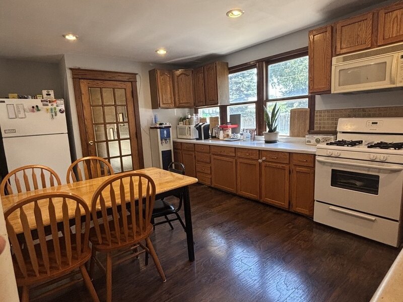 4825 W Jarlath Street Lincolnwood IL 60712