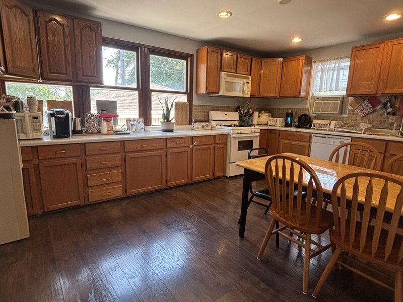 4825 W Jarlath Street Lincolnwood IL 60712