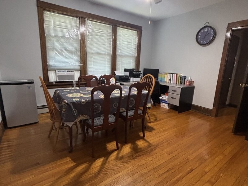 4825 W Jarlath Street Lincolnwood IL 60712