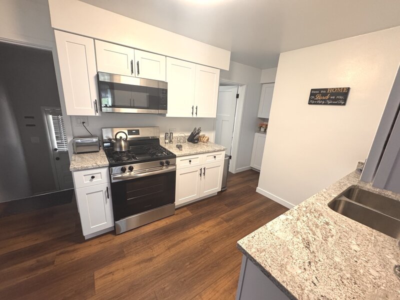 1314 S Cora Street Des Plaines IL 60018
