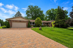 Photo of 1447 Carol Lane Deerfield IL 60015