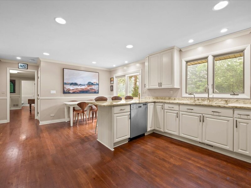 1447 Carol Lane Deerfield IL 60015