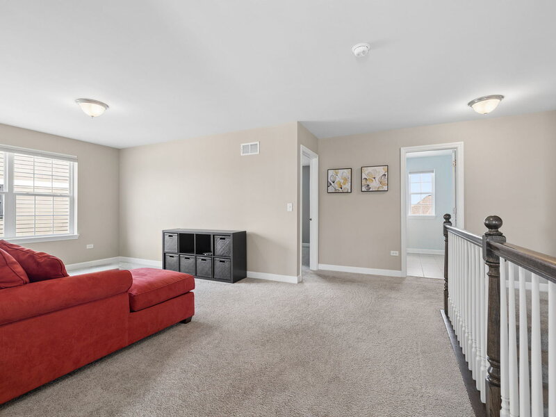 13824 Amelia Drive Lemont IL 60439