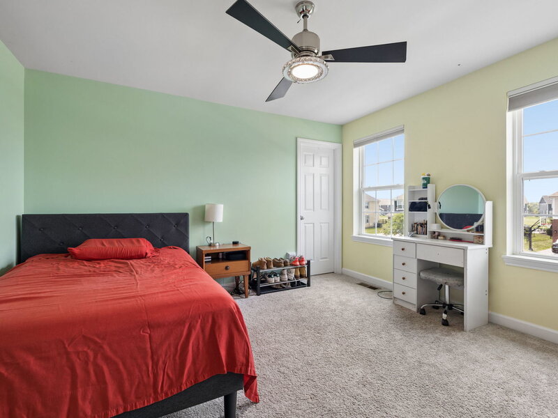 13824 Amelia Drive Lemont IL 60439