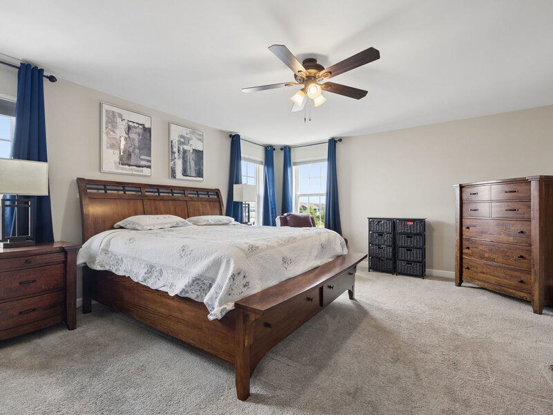 13824 Amelia Drive Lemont IL 60439