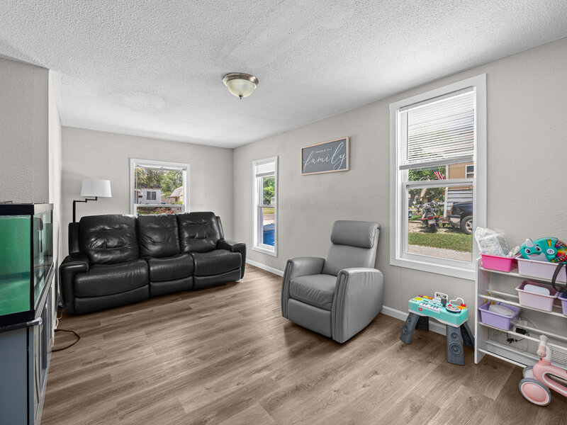 220 30th Avenue East Moline IL 61244