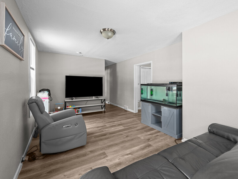 220 30th Avenue East Moline IL 61244