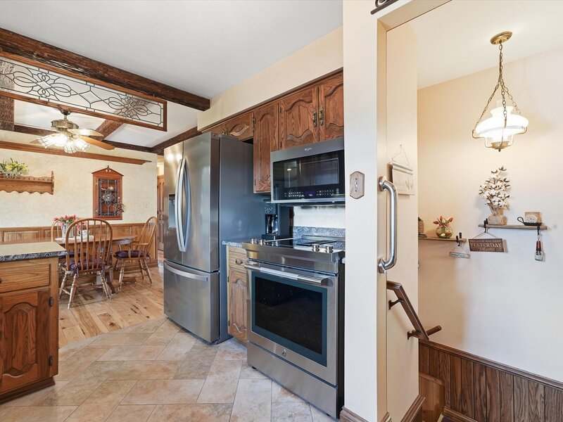 24 W 168th Street South Holland IL 60473