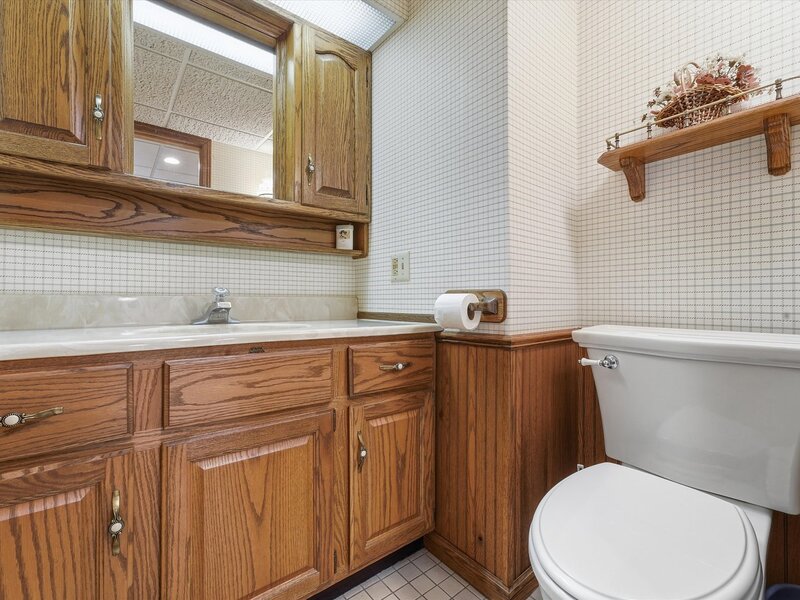 24 W 168th Street South Holland IL 60473
