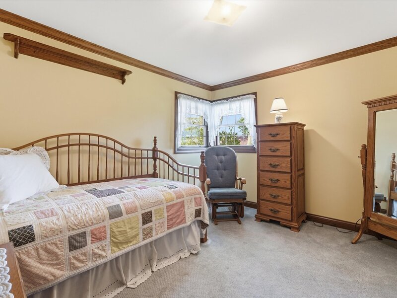 24 W 168th Street South Holland IL 60473