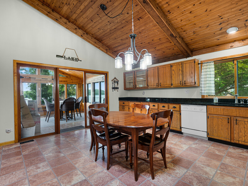 4122 W Lake Shore Drive Wonder Lake IL 60097