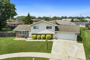 Photo of 15512 Lorel Avenue Oak Forest IL 60452