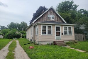 Photo of 3313 9th Street Rock Island IL 61201