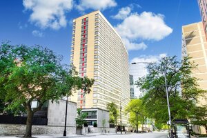 Photo of 2930 N Sheridan Road Chicago IL 60657 Unit 702