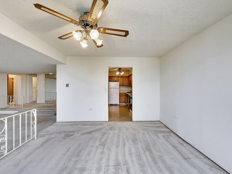 8809 W Golf Road Niles IL 60714