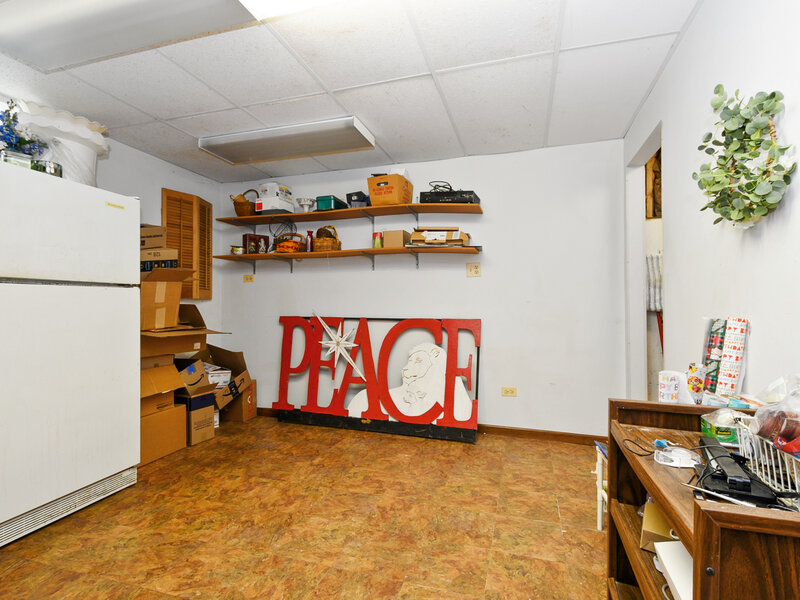 8955 Linden Drive Tinley Park IL 60487