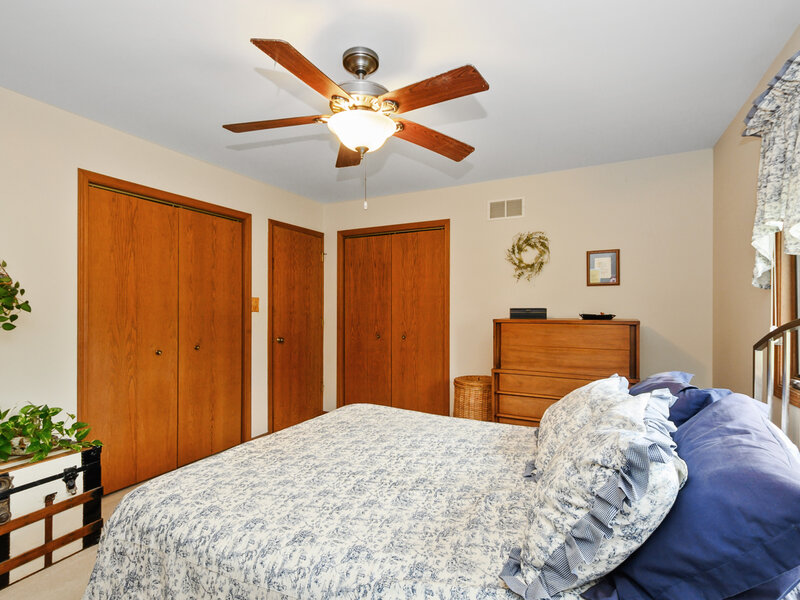 8955 Linden Drive Tinley Park IL 60487