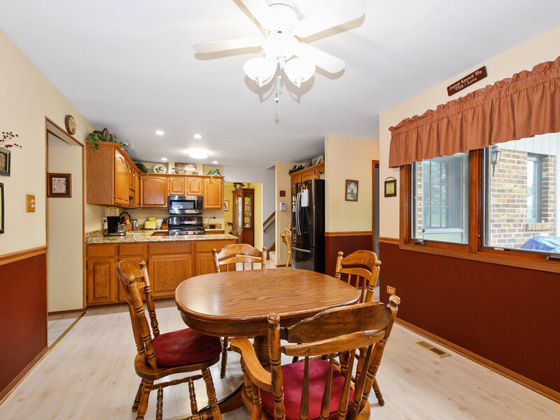 8955 Linden Drive Tinley Park IL 60487