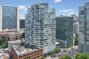 Photo of 510 W Erie Street Chicago IL 60654 Unit 1303