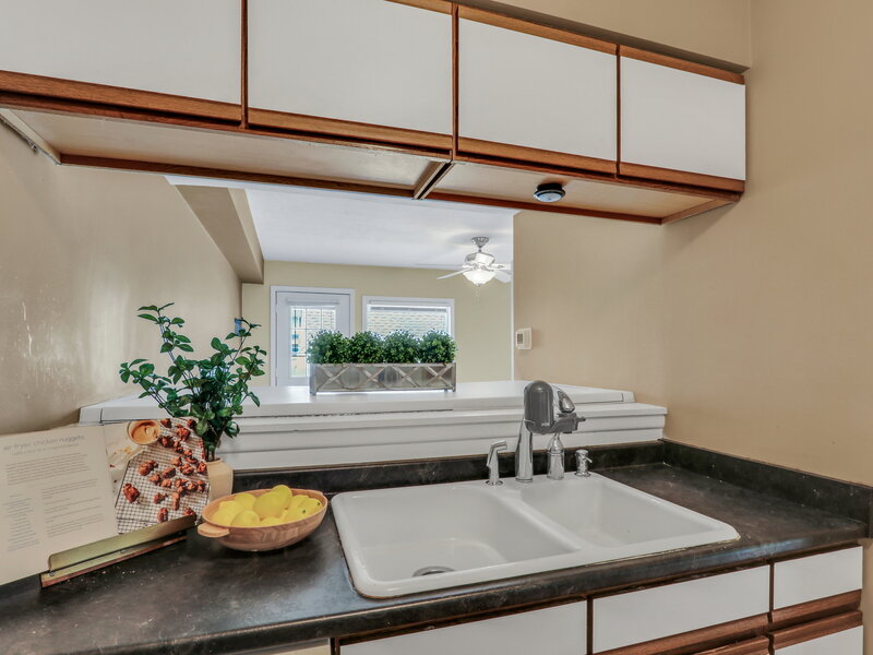 539 Quail Creek Drive Grayslake IL 60030