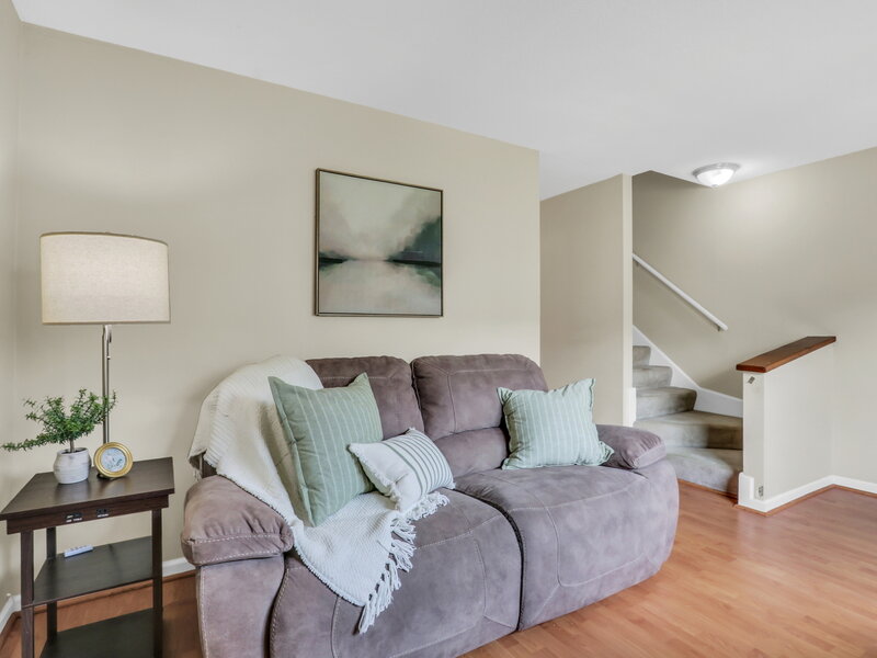 539 Quail Creek Drive Grayslake IL 60030