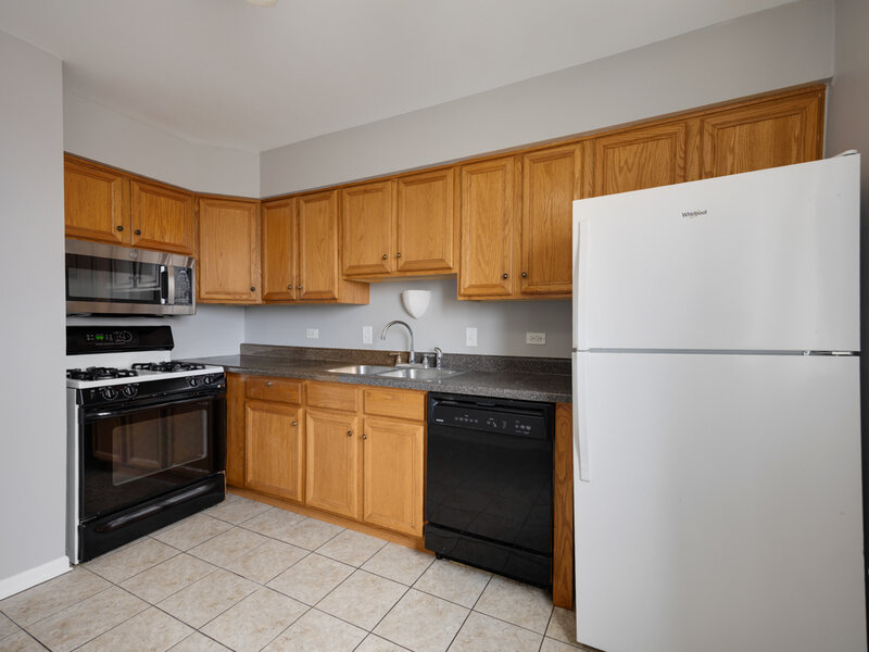 108 Boardwalk Street Elk Grove Village IL 60007