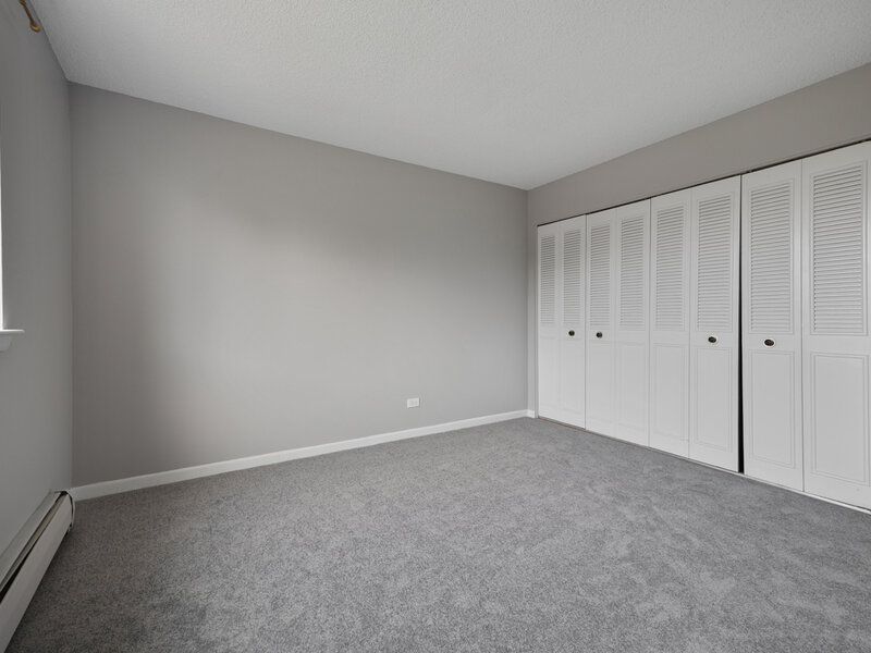 108 Boardwalk Street Elk Grove Village IL 60007