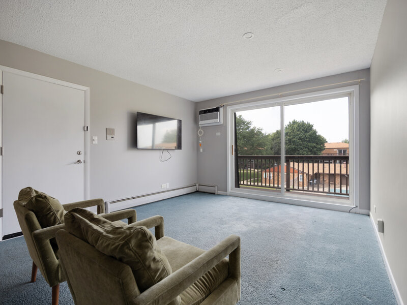 108 Boardwalk Street Elk Grove Village IL 60007