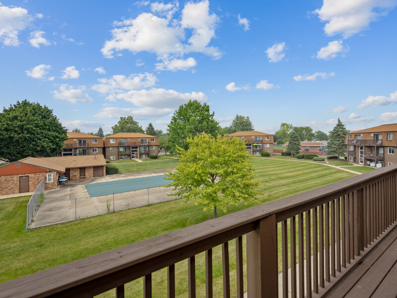 108 Boardwalk Street Elk Grove Village IL 60007