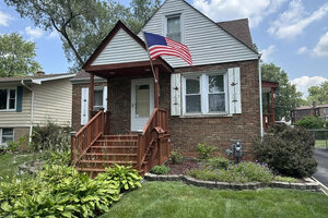 Photo of 17611 Maple Street Lansing IL 60438