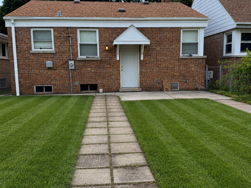 8057 S Saint Louis Avenue Chicago IL 60652