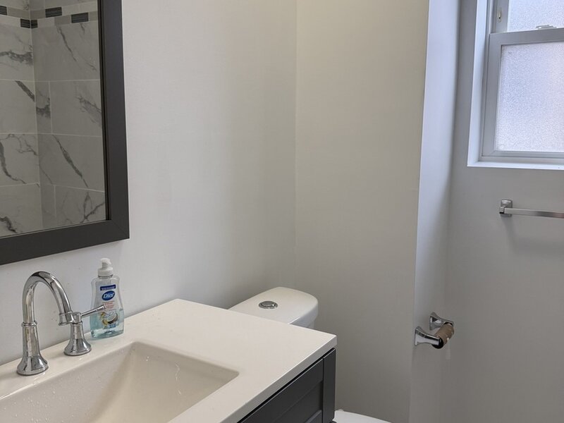 8057 S Saint Louis Avenue Chicago IL 60652