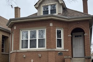 Photo of 3132 N Lowell Avenue Chicago IL 60641