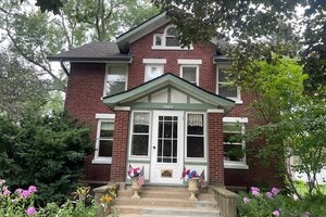 Photo of 4 Old La Fox Road St. Charles IL 60175