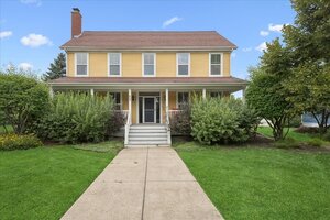 Photo of 634 Indian Path Road Grayslake IL 60030