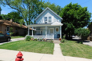 Photo of 124 Cary Street Cary IL 60013