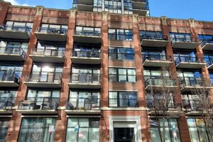 Photo of 210 S Desplaines Street Chicago IL 60661 Unit 512