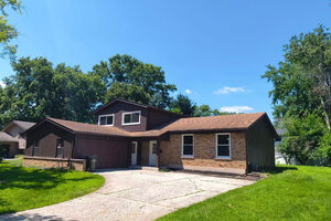 Photo of 117 Tupelo Avenue Naperville IL 60540