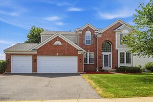 Photo of 663 Huntington Boulevard West Dundee IL 60118
