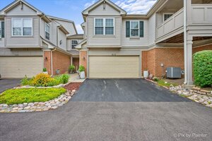 Photo of 2115 Vanderbilt Drive Geneva IL 60134