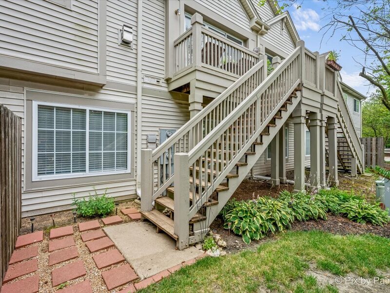 2115 Vanderbilt Drive Geneva IL 60134