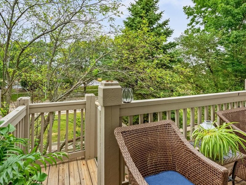 2115 Vanderbilt Drive Geneva IL 60134