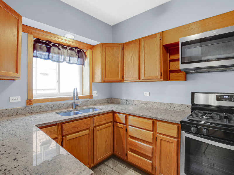 10433 S Hale Avenue Chicago IL 60643