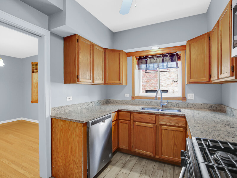 10433 S Hale Avenue Chicago IL 60643