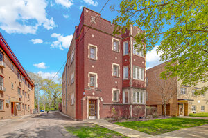 Photo of 10433 S Hale Avenue Chicago IL 60643 Unit 1A