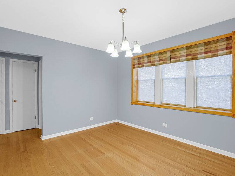 10433 S Hale Avenue Chicago IL 60643