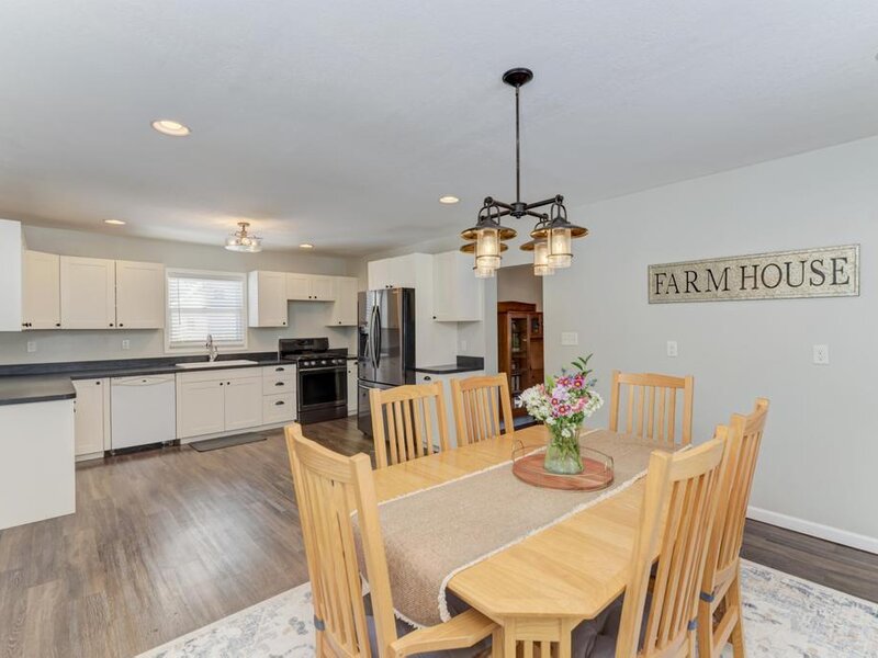 33709 S West River Road Wilmington IL 60481